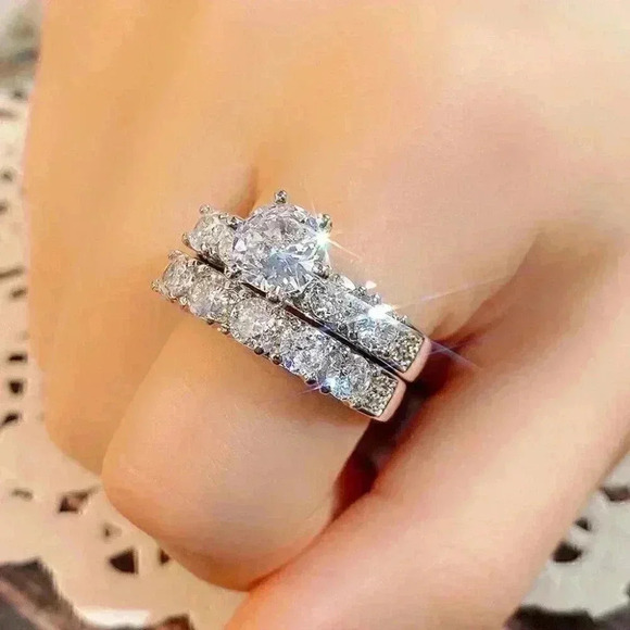 New 925 Silver Sim. Diamond 2 Piece Bridal Set - Picture 1 of 8